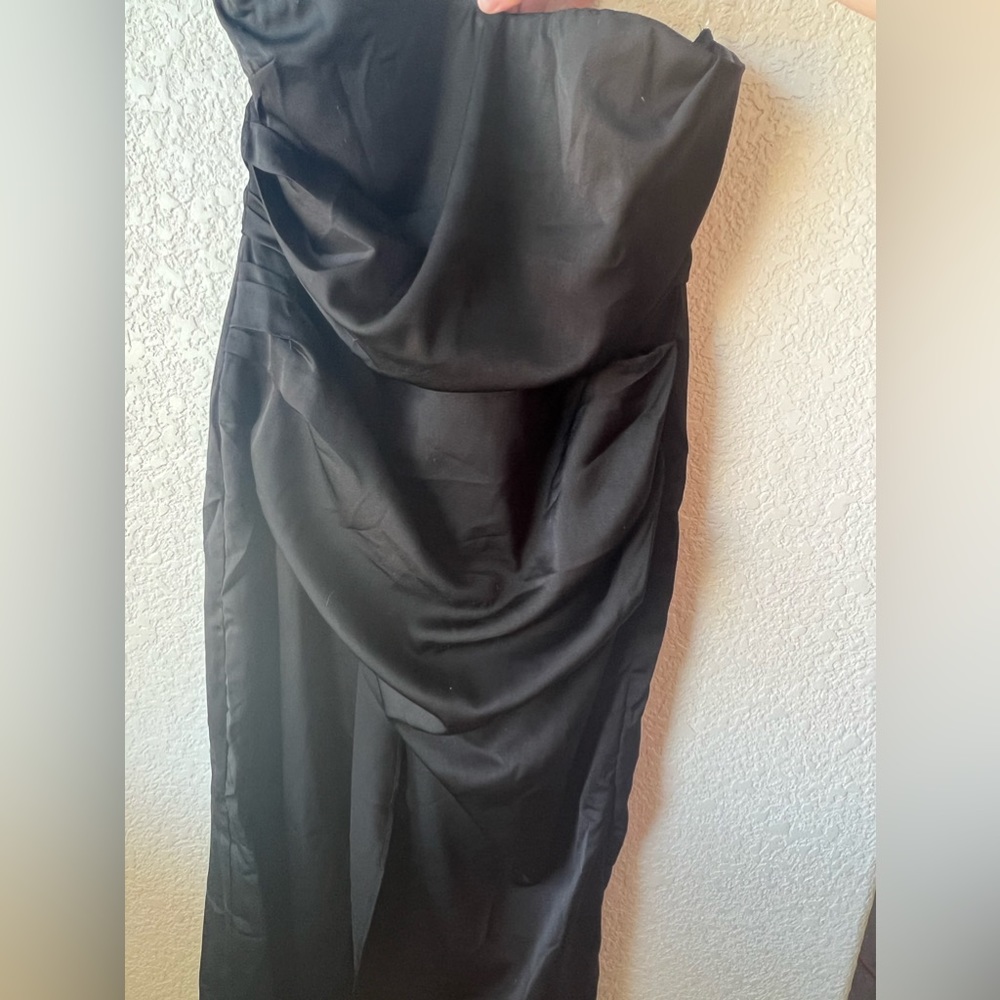 Black strapless dress